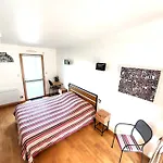 Le Belvédère De Loire Couette-café 3*