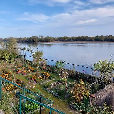 Le Belvedere De Loire לינה וארוחת בוקר Gennes-Val-de-Loire